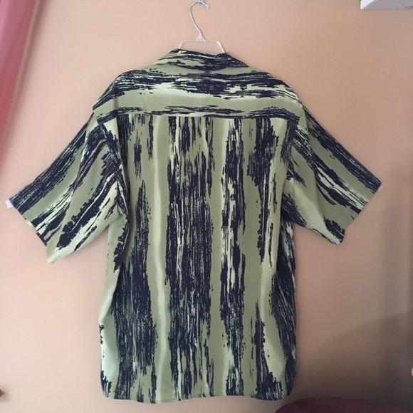 Bassiri Black and Green Polo T shirt - Picture 3 of 4